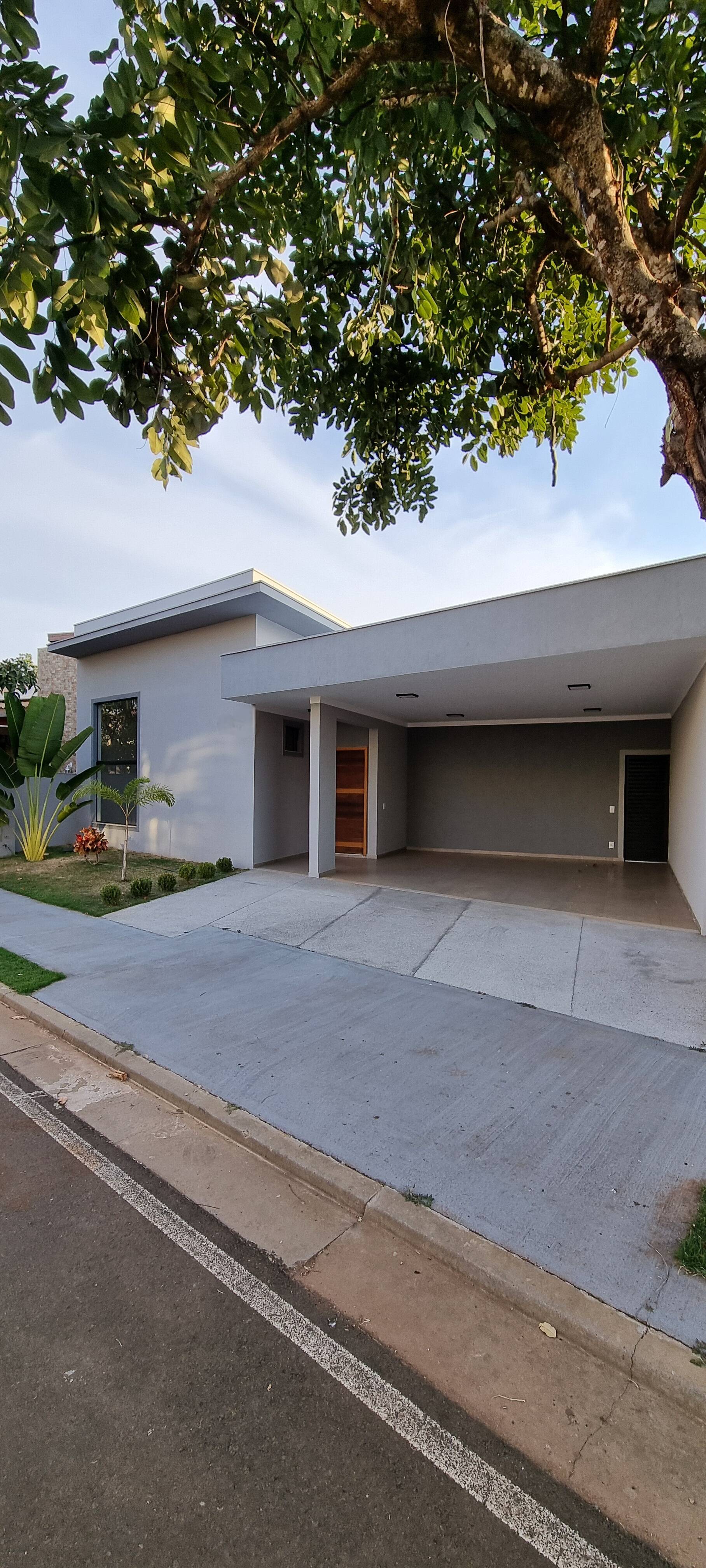 #329 - Casa para Venda em São Carlos - SP