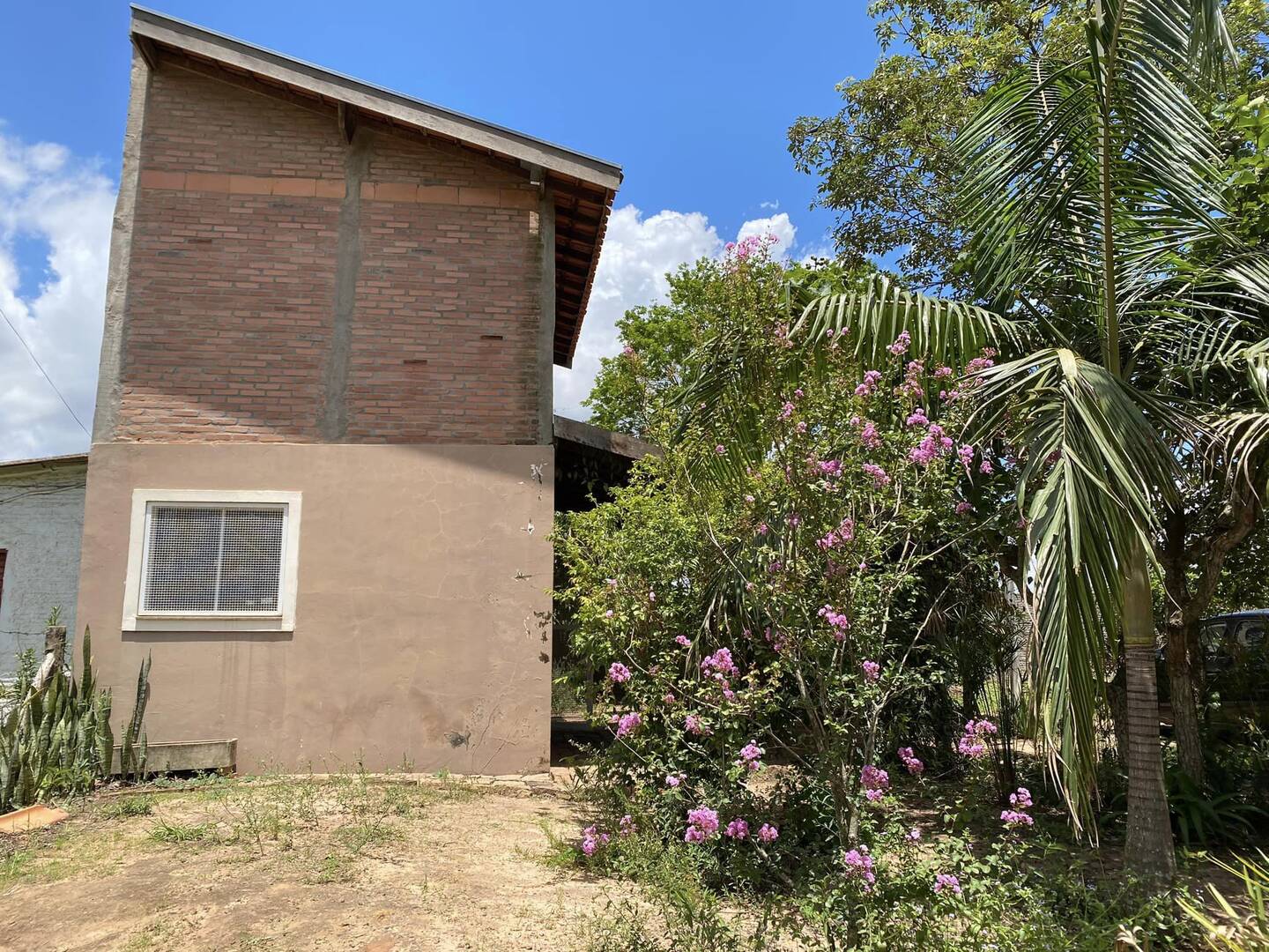 #397 - Casa para Venda em Brotas - SP