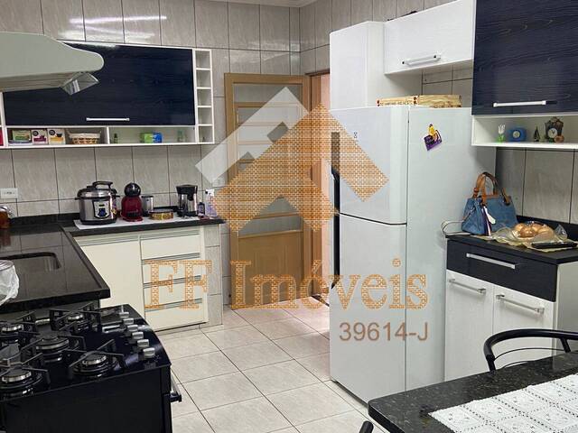 Sobrado para Venda em São Carlos - 4