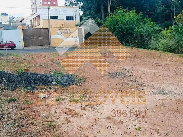Área para Venda em São Carlos - 2