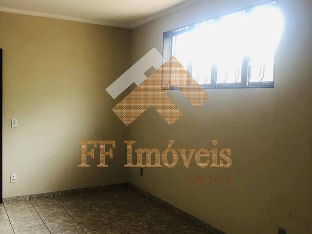 Casa para Venda em São Carlos - 4