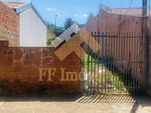 Área para Venda em São Carlos - 2