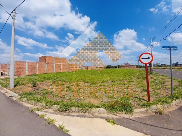 Área para Venda em São Carlos - 2
