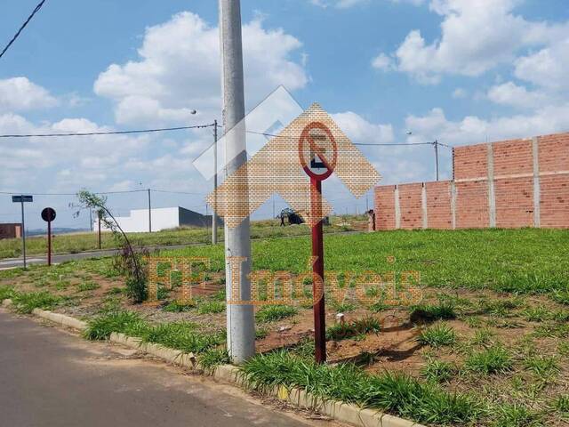 Área para Venda em São Carlos - 4