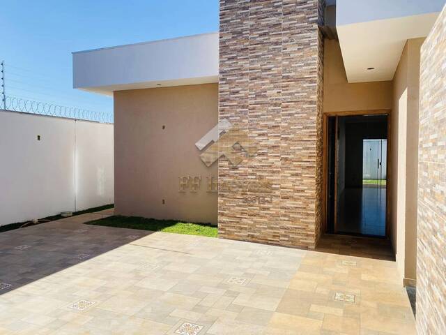#377 - Casa para Venda em São Carlos - SP - 1