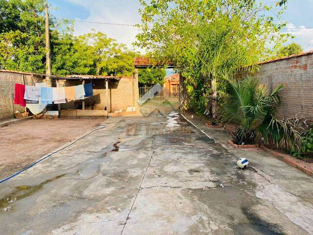 Casa para Venda em Brotas - 2