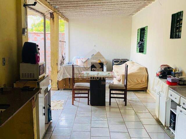 Casa para Venda em Brotas - 3