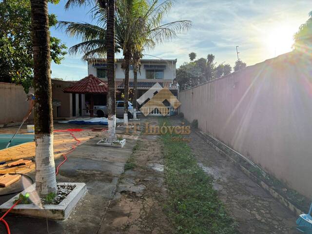 #417 - Casa para Venda em Brotas - SP