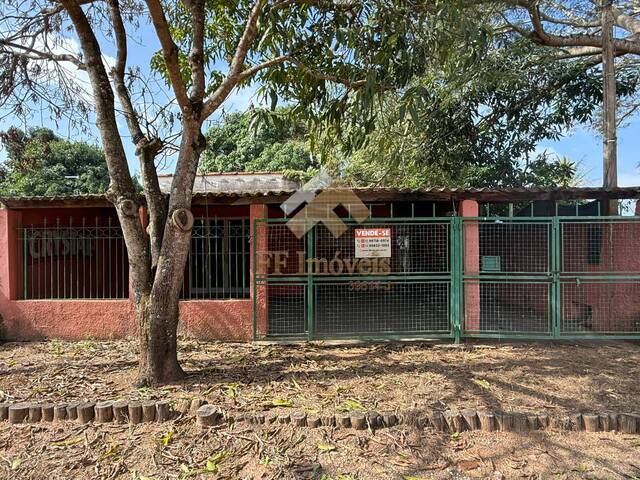 #423 - Casa para Venda em Brotas - SP - 1