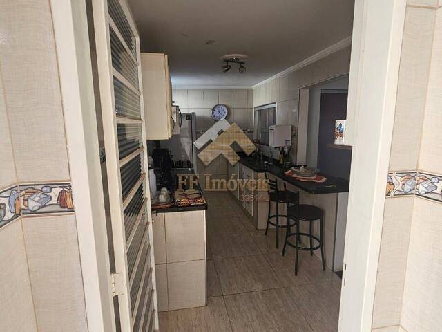 #434 - Casa para Venda em São Carlos - SP - 2