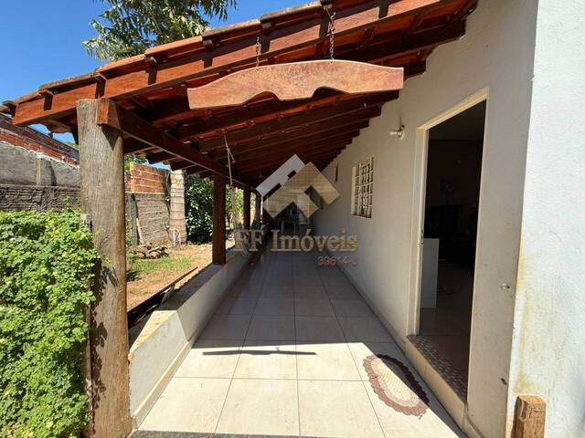 #460 - Casa para Venda em Brotas - SP - 3