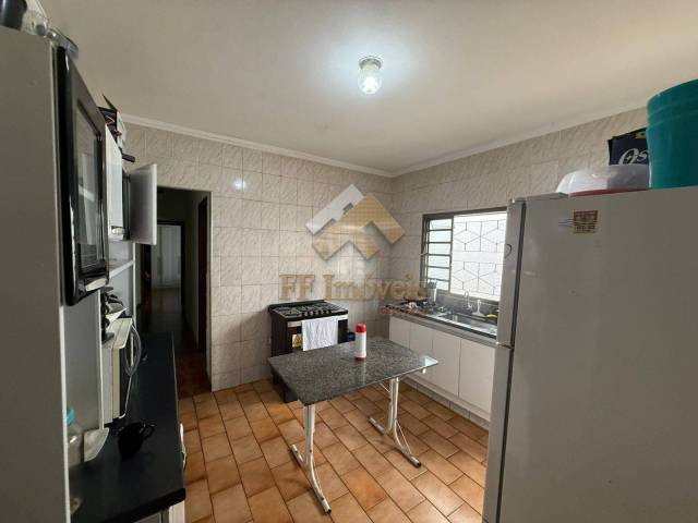 Casa para Venda em São Carlos - 4