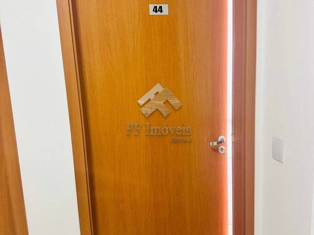 #475 - Apartamento para Venda em São Carlos - SP - 2