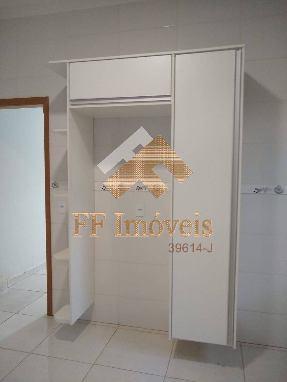 Casa à venda com 2 quartos, 168m² - Foto 14