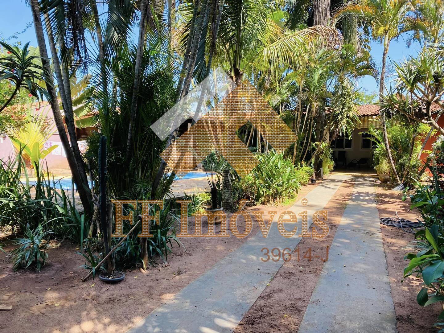 Casa à venda com 3 quartos, 180m² - Foto 5