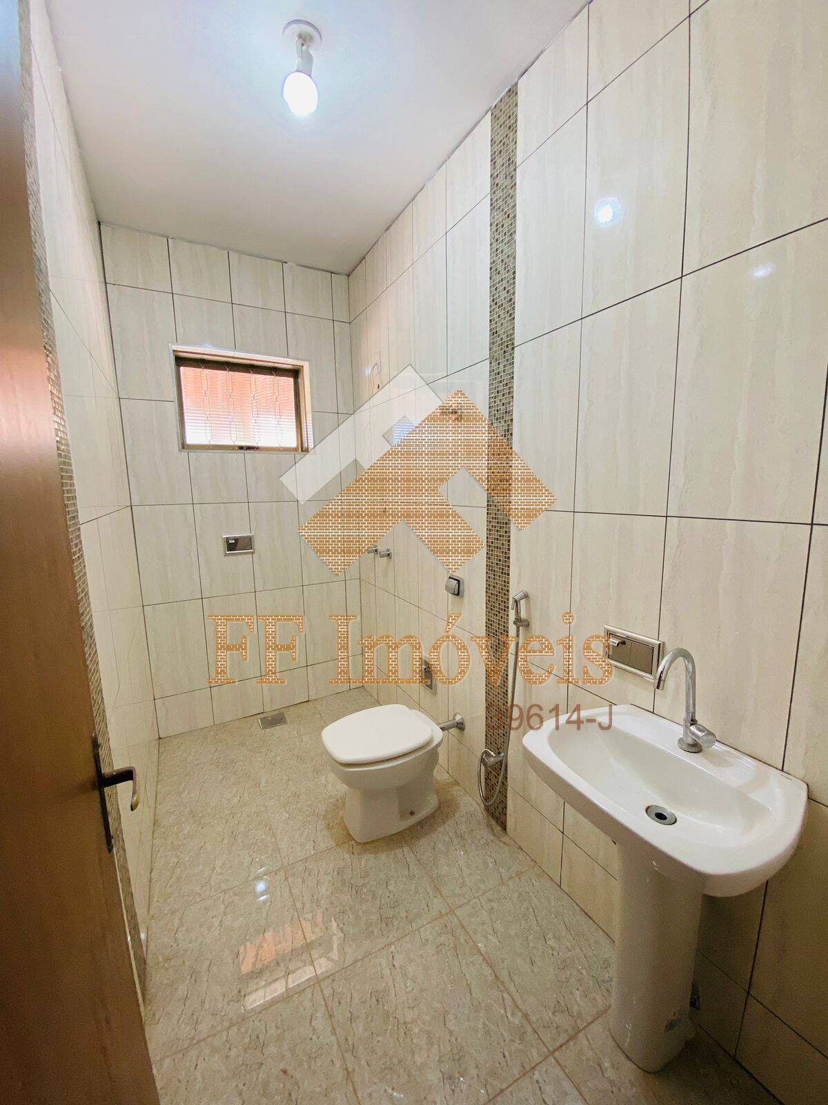 Casa à venda com 2 quartos, 180m² - Foto 23