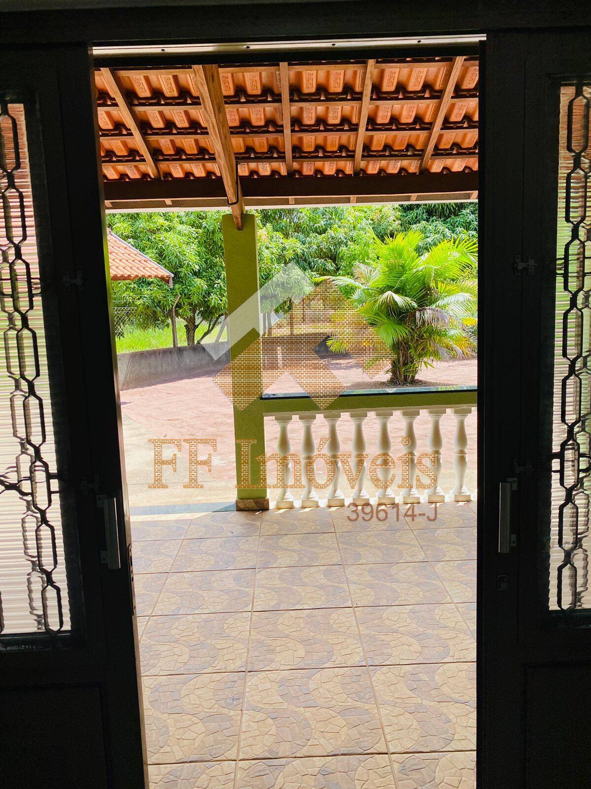Casa à venda com 2 quartos, 180m² - Foto 35