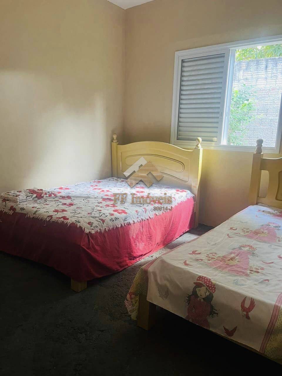 Casa à venda com 2 quartos, 75m² - Foto 7