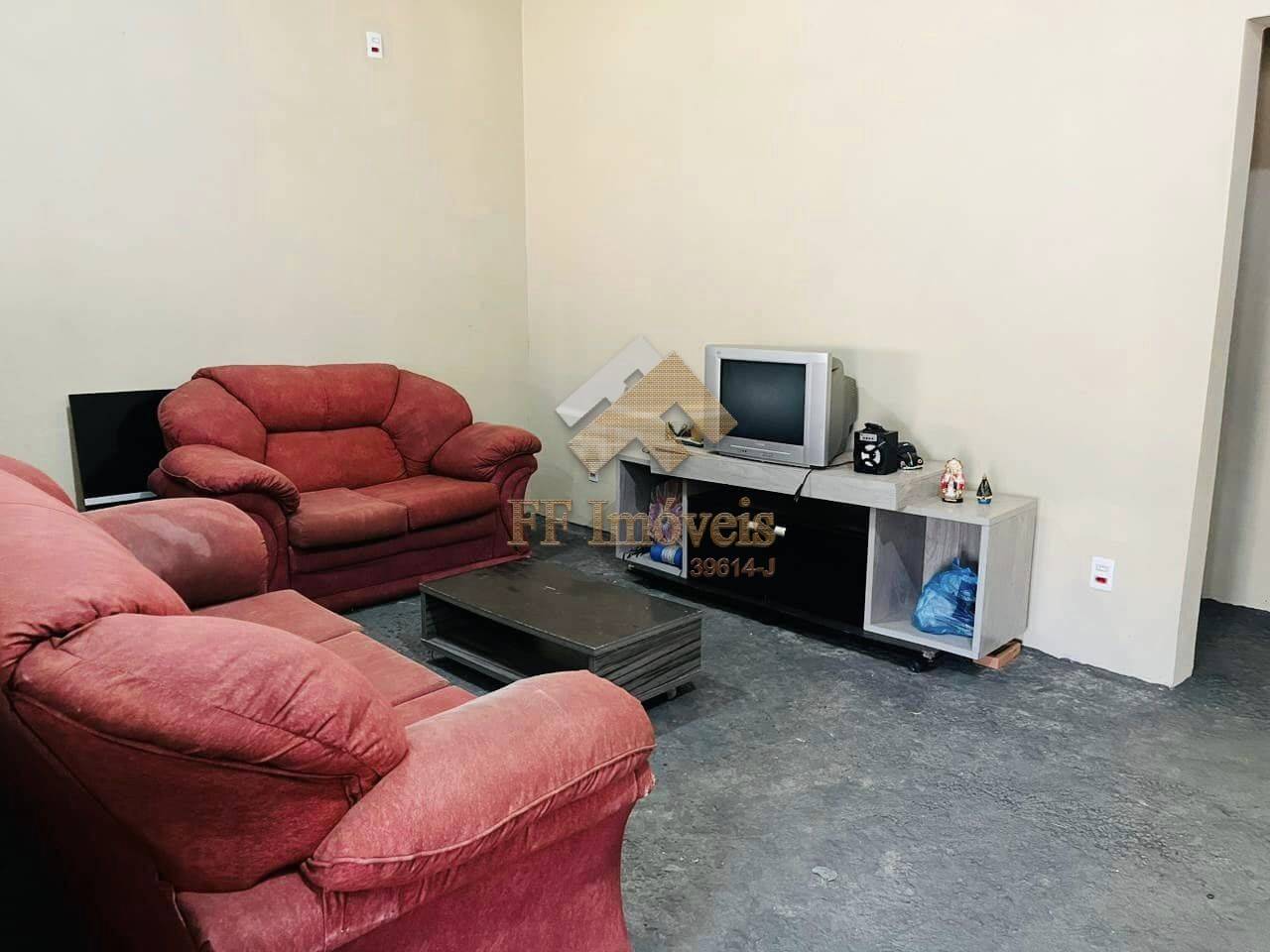Casa à venda com 2 quartos, 75m² - Foto 12