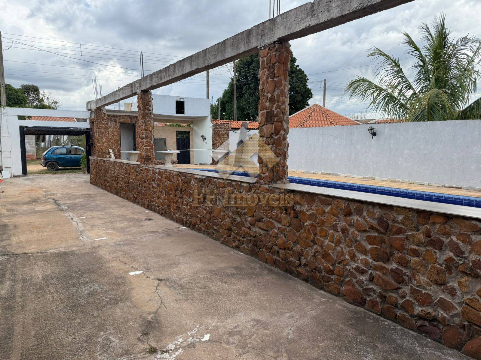 Casa à venda com 1 quarto, 70m² - Foto 5