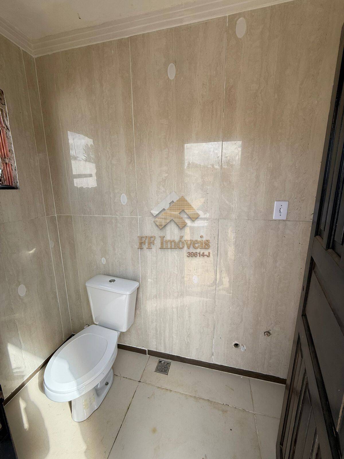 Casa à venda com 1 quarto, 70m² - Foto 10
