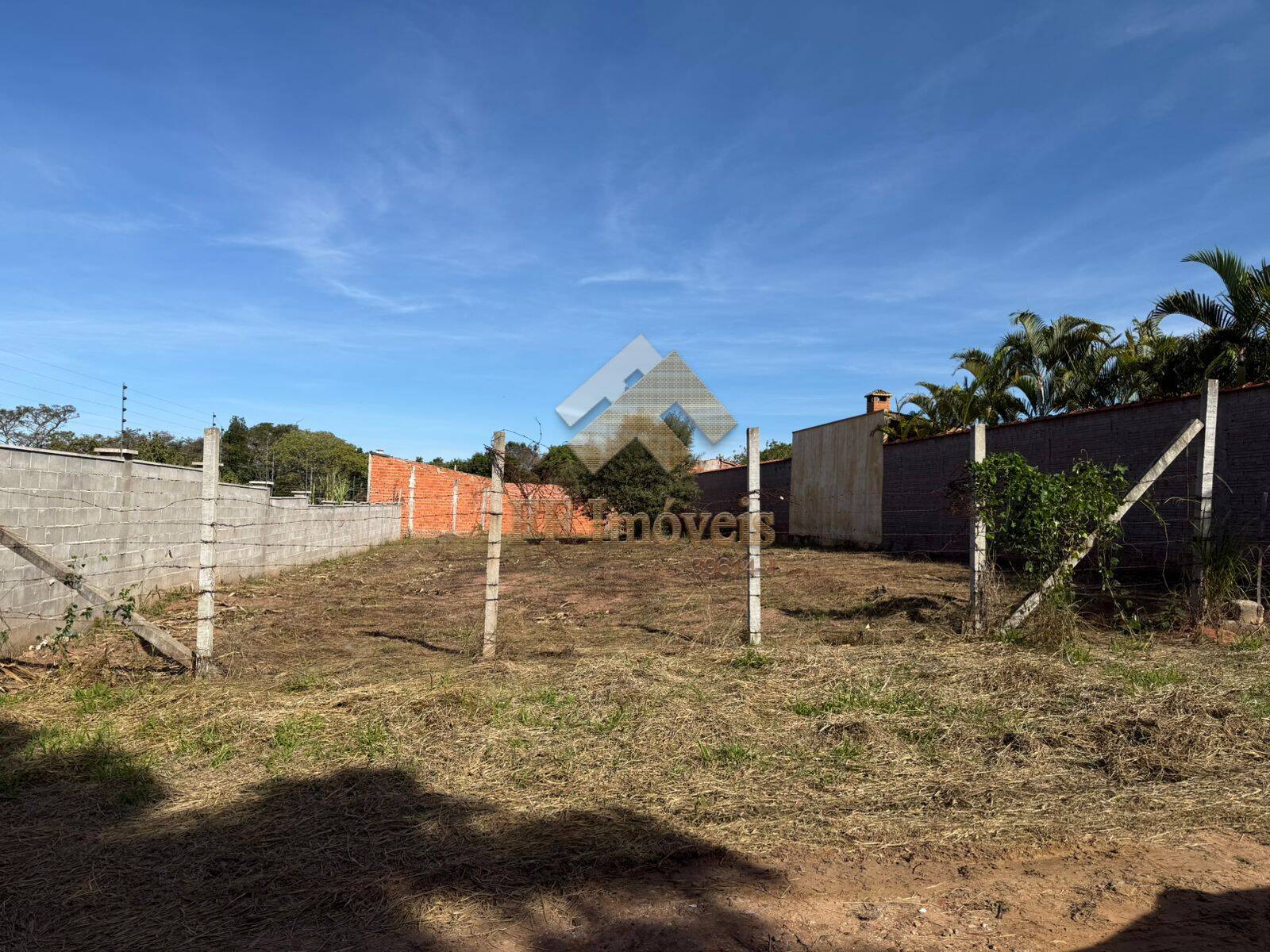 Terreno à venda, 570m² - Foto 1