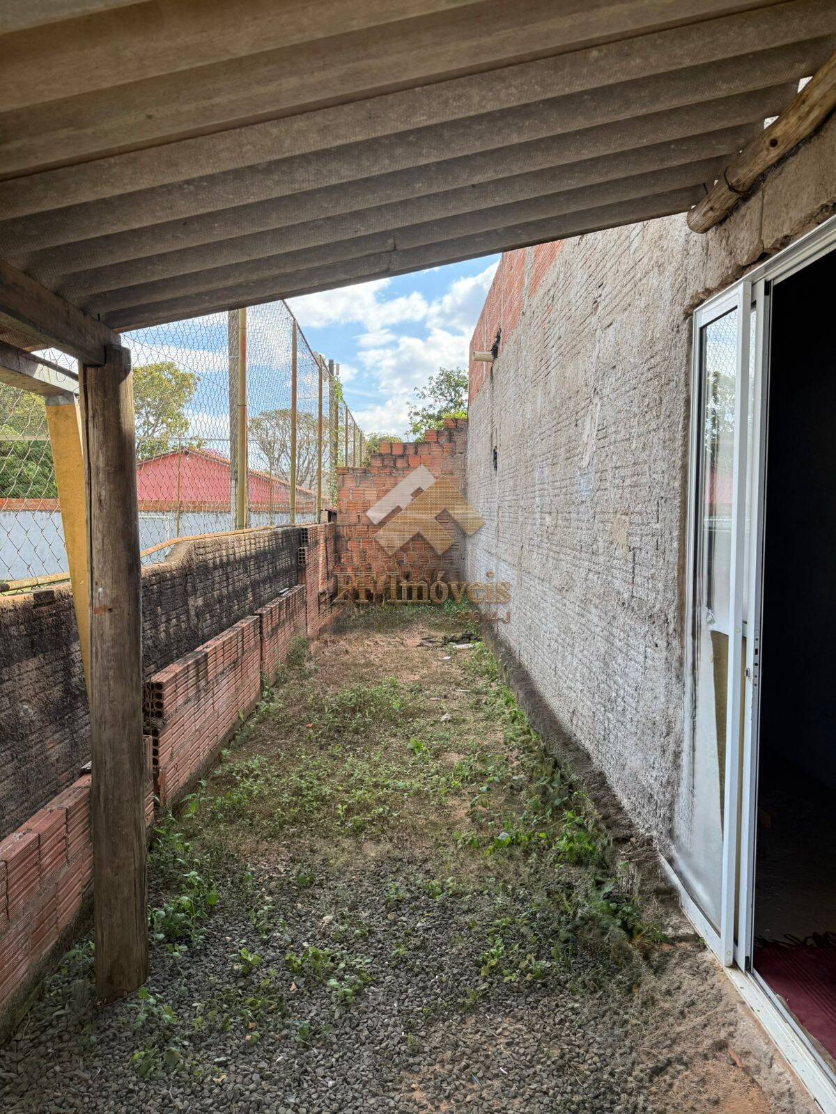 Casa à venda com 3 quartos, 100m² - Foto 9