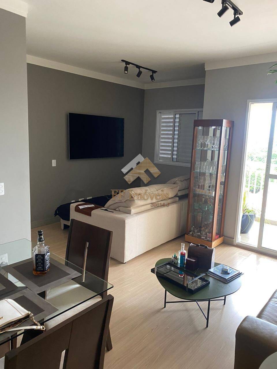 Apartamento à venda com 3 quartos, 68m² - Foto 24