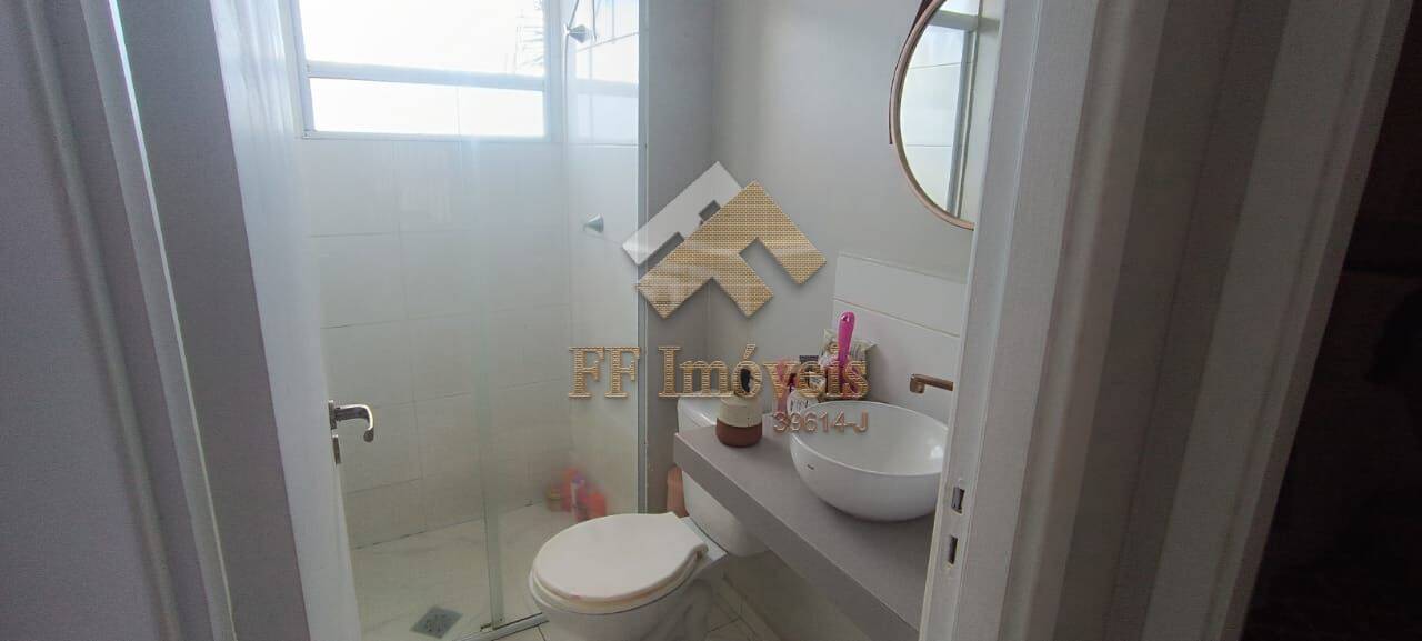 Apartamento à venda com 2 quartos, 45m² - Foto 3