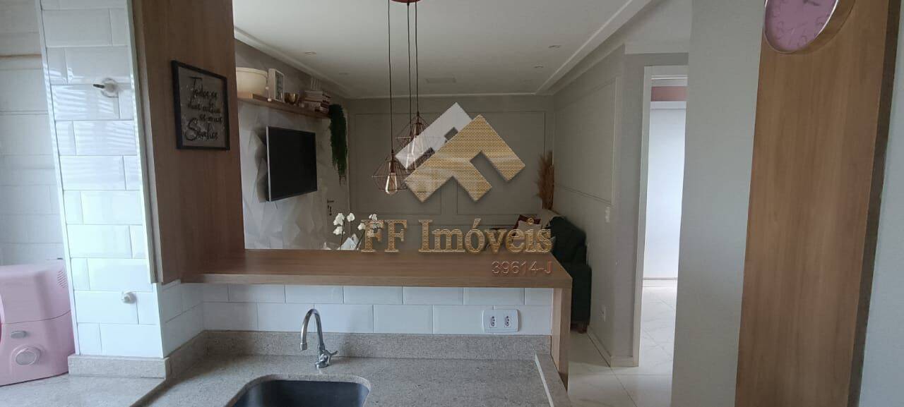Apartamento à venda com 2 quartos, 45m² - Foto 11