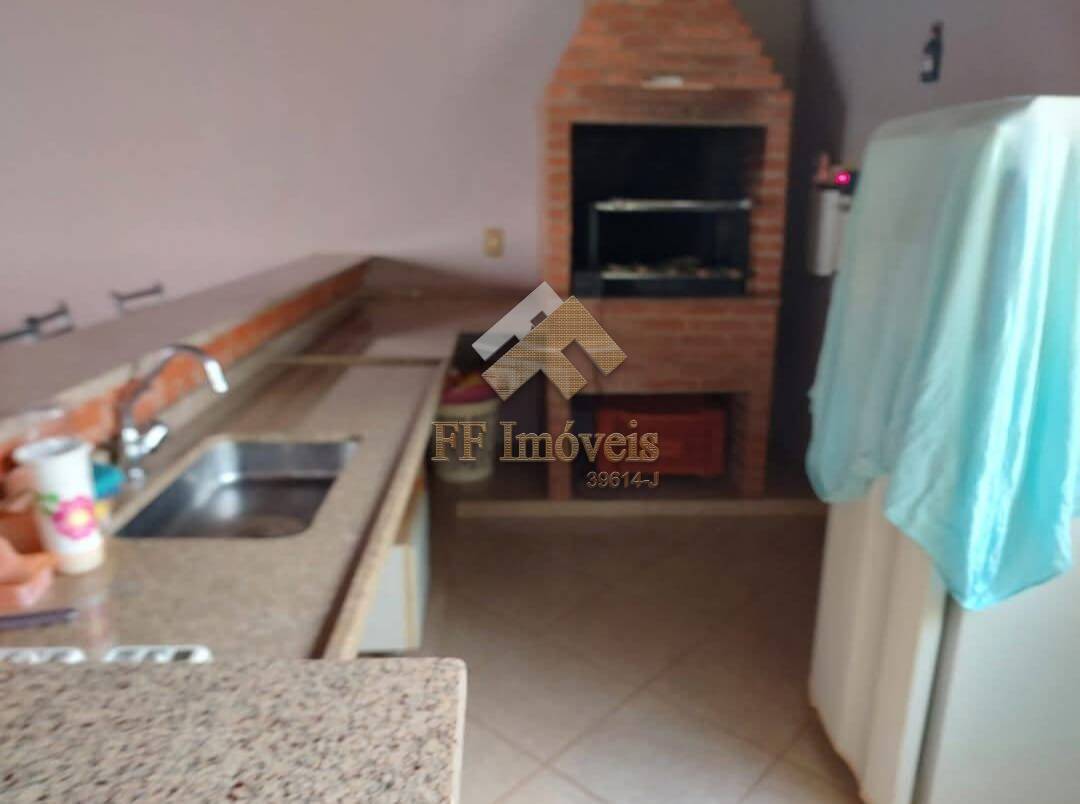 Casa à venda com 3 quartos, 150m² - Foto 6