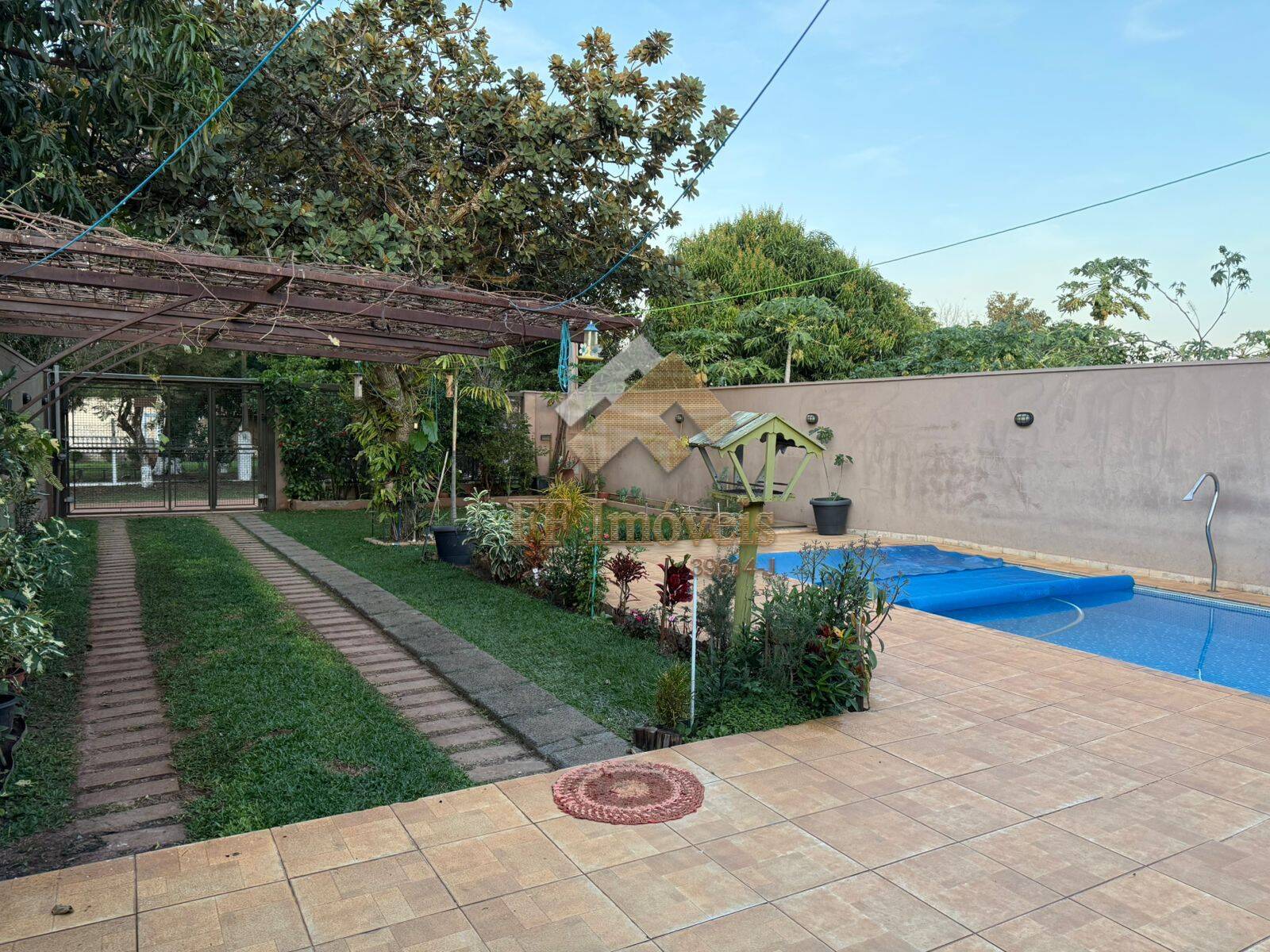 Casa à venda com 4 quartos, 103m² - Foto 11