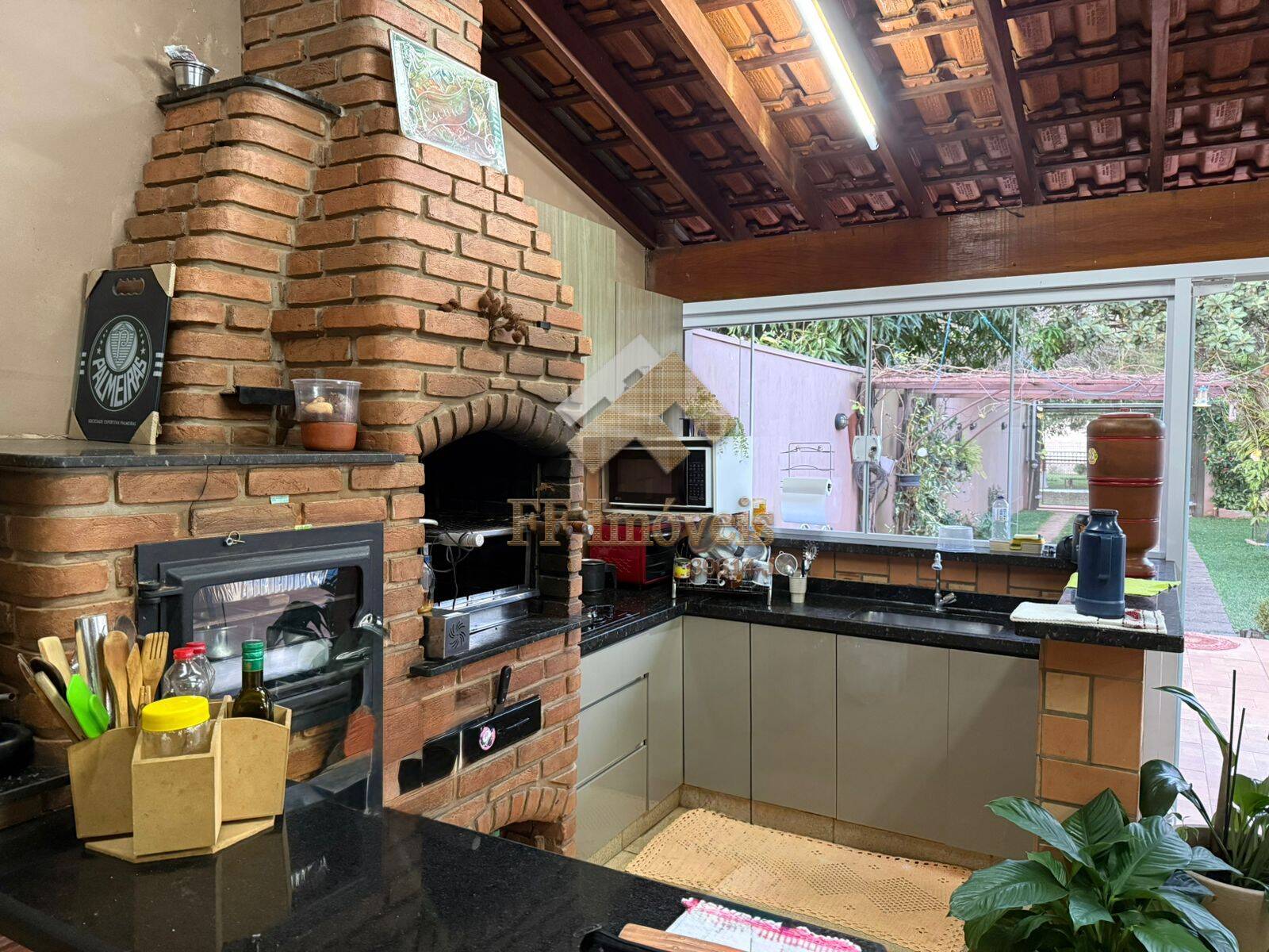 Casa à venda com 4 quartos, 103m² - Foto 13