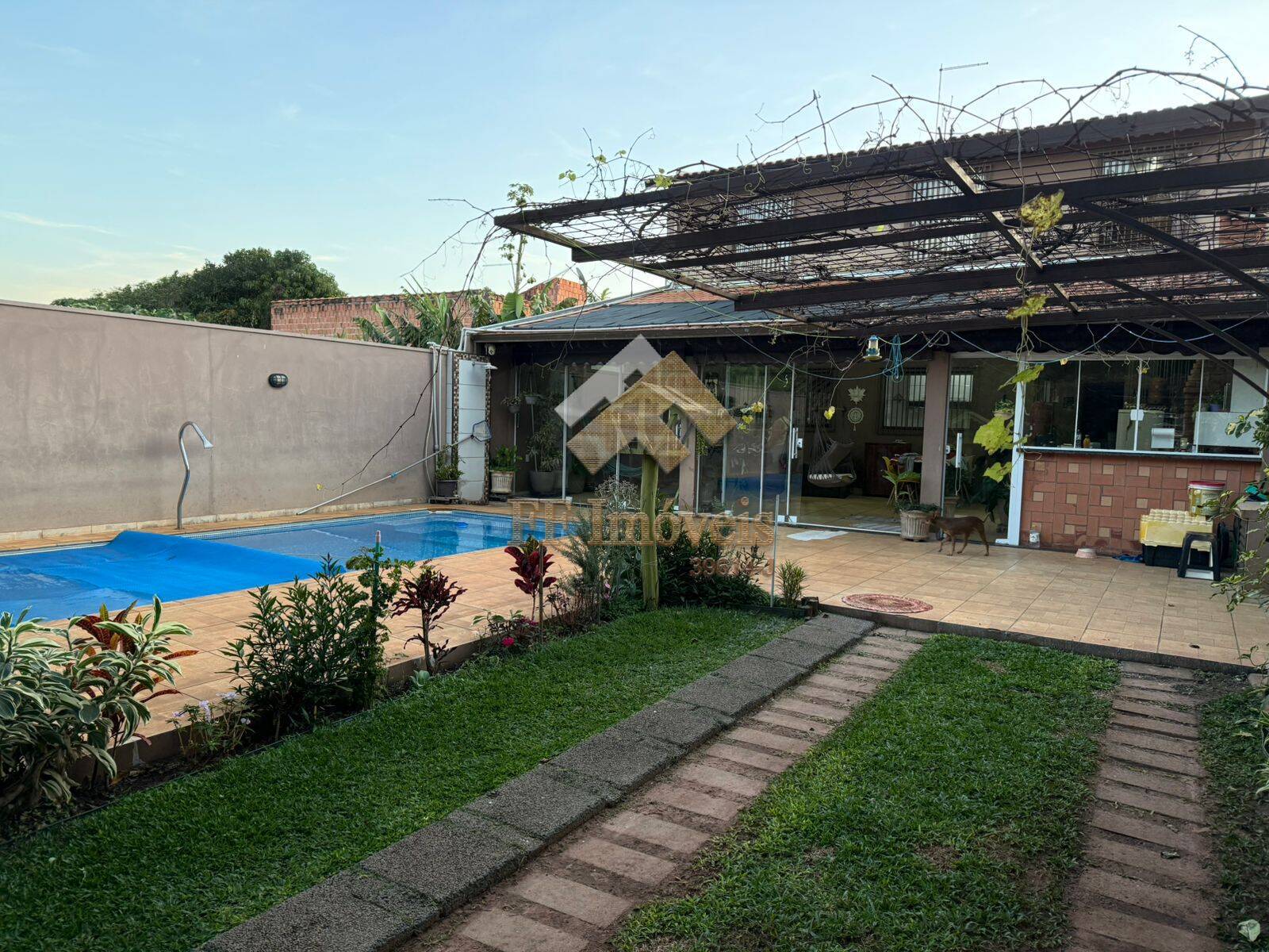 Casa à venda com 4 quartos, 103m² - Foto 17