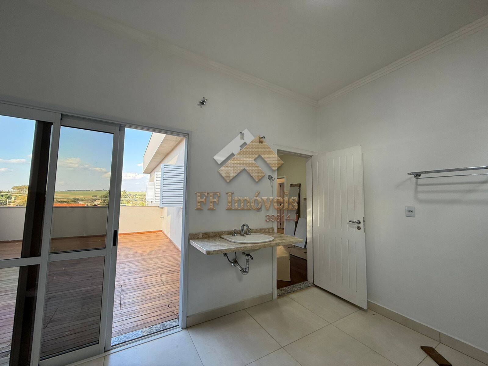 Casa à venda com 3 quartos, 320m² - Foto 8