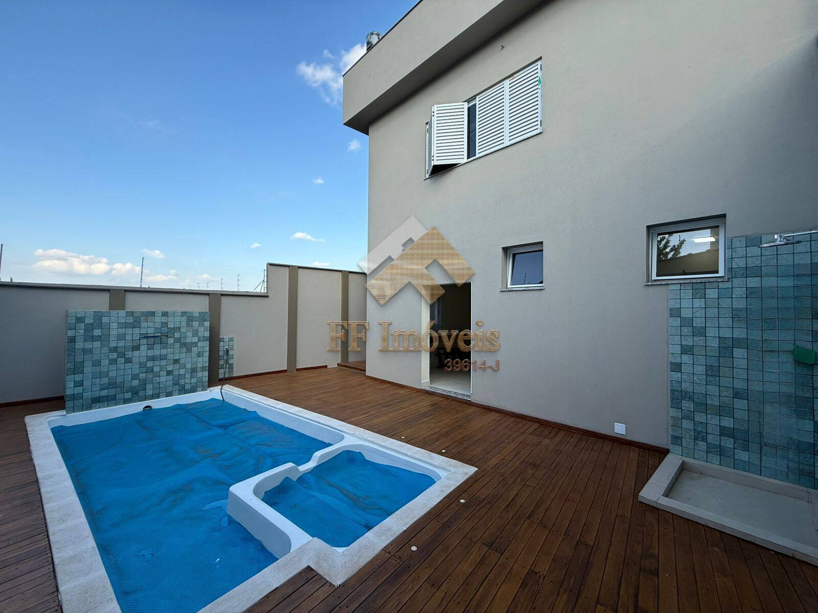 Casa à venda com 3 quartos, 320m² - Foto 17