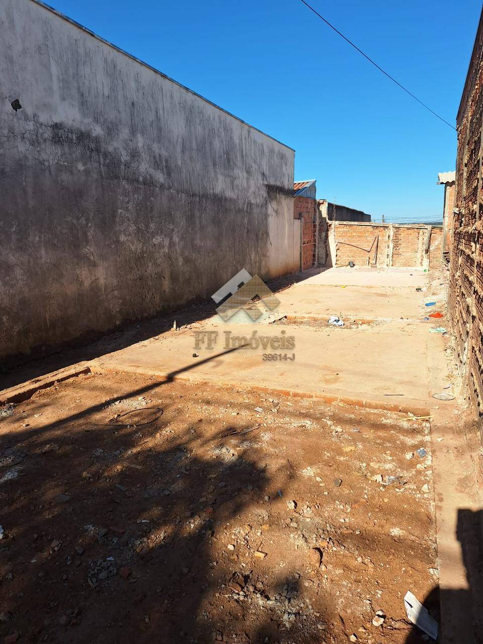 Terreno à venda, 125m² - Foto 1