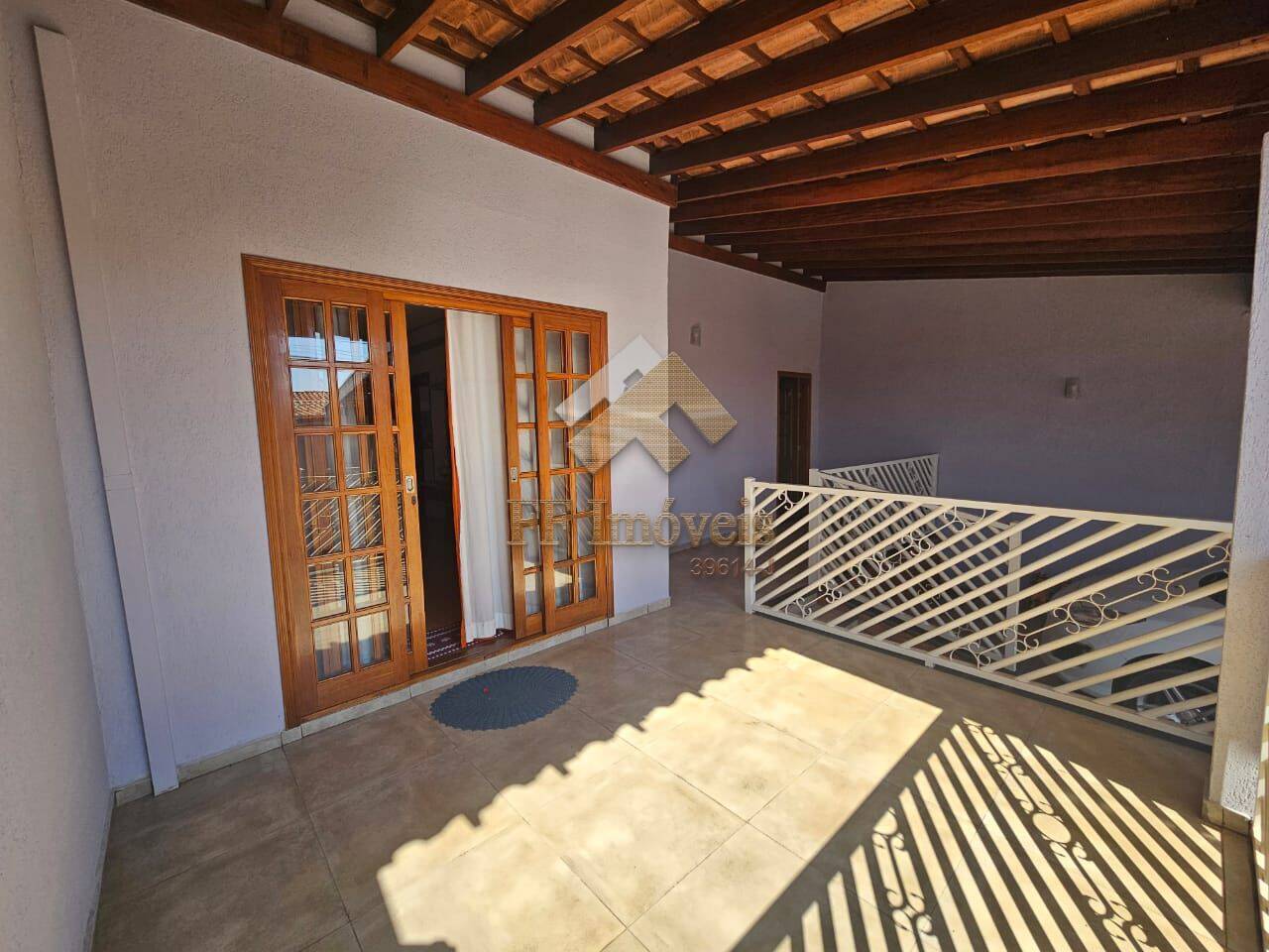 Casa à venda com 2 quartos, 110m² - Foto 7