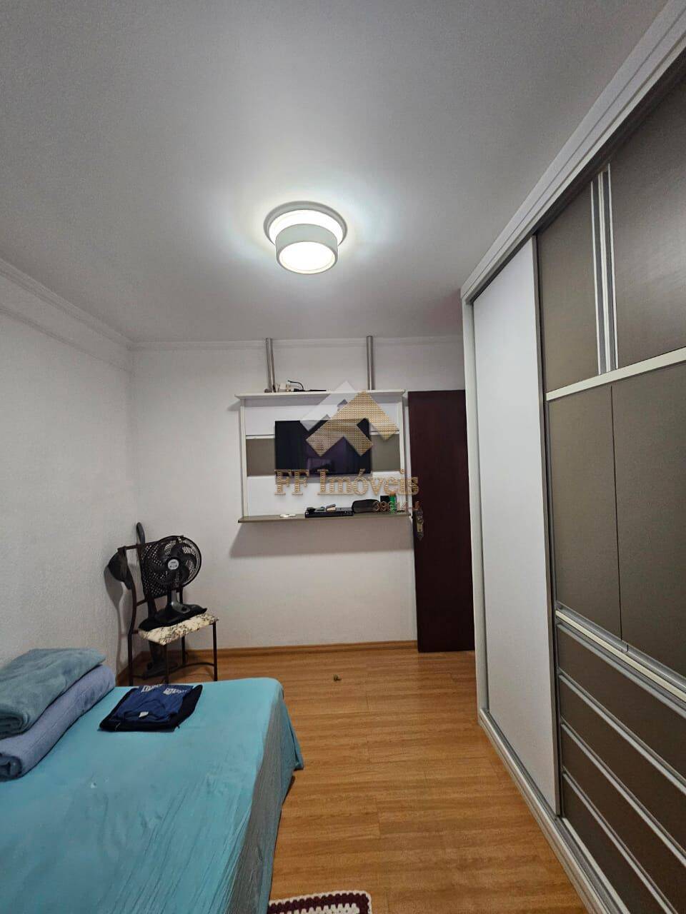 Casa à venda com 2 quartos, 110m² - Foto 24