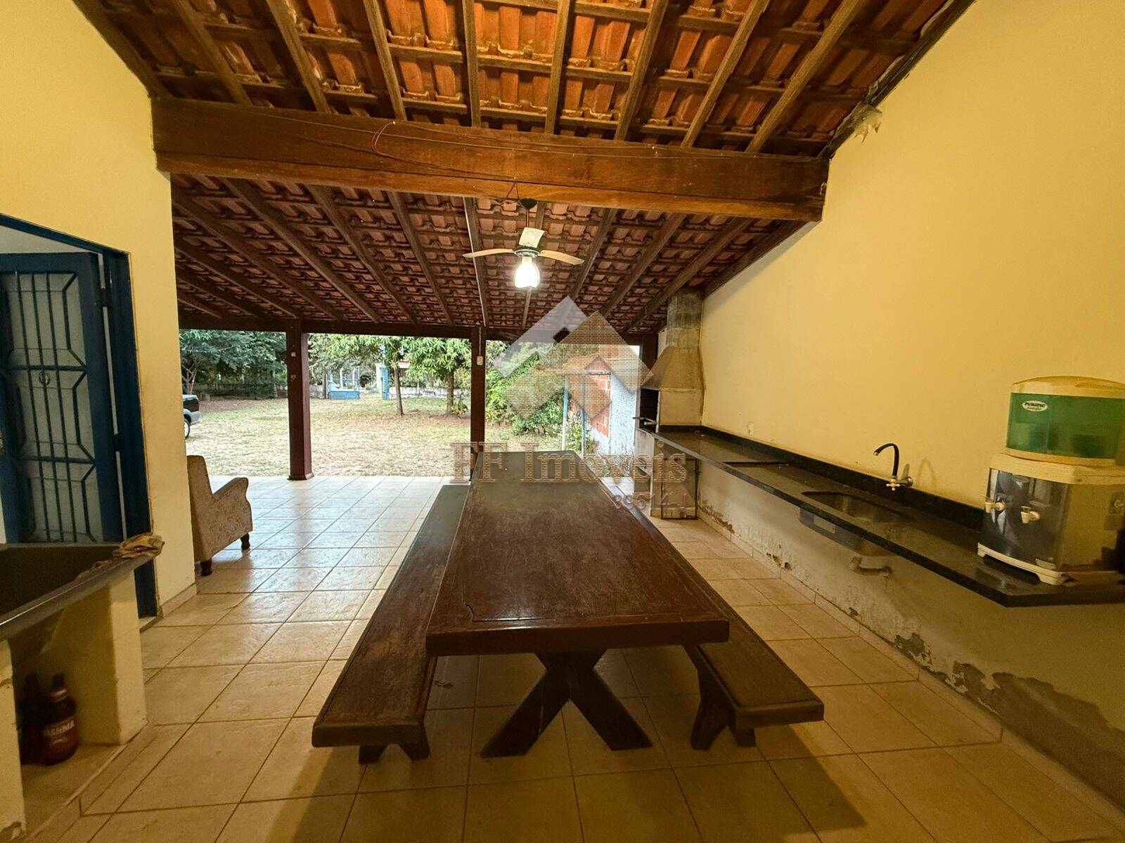 Casa à venda com 2 quartos, 100m² - Foto 6