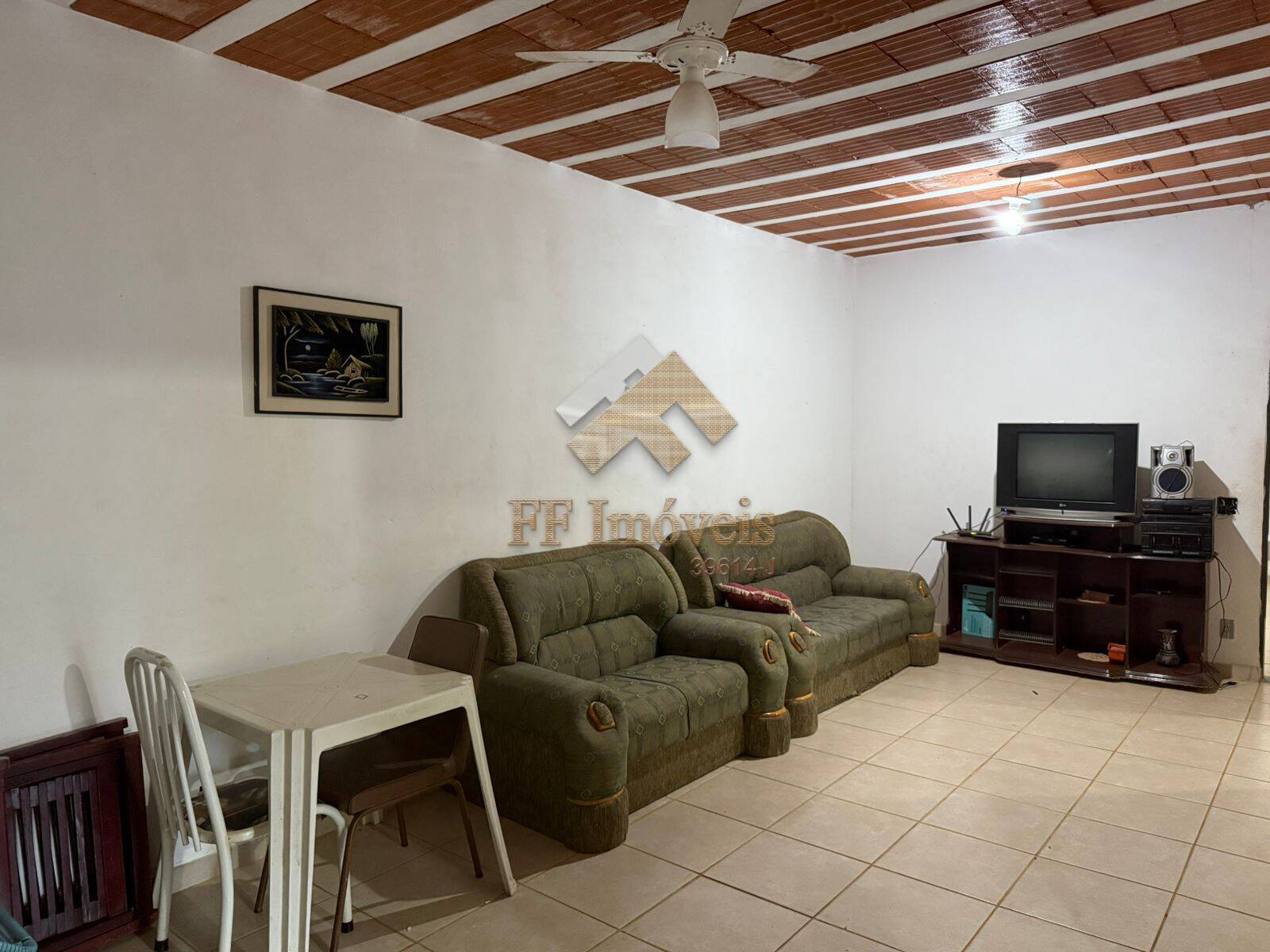 Casa à venda com 2 quartos, 100m² - Foto 11