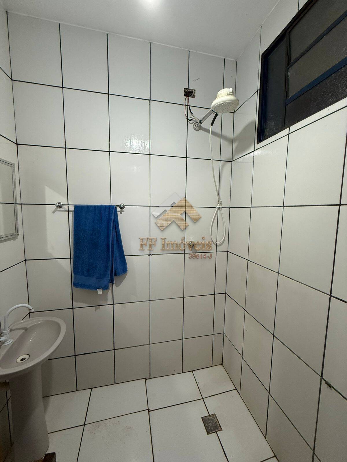Casa à venda com 2 quartos, 100m² - Foto 10