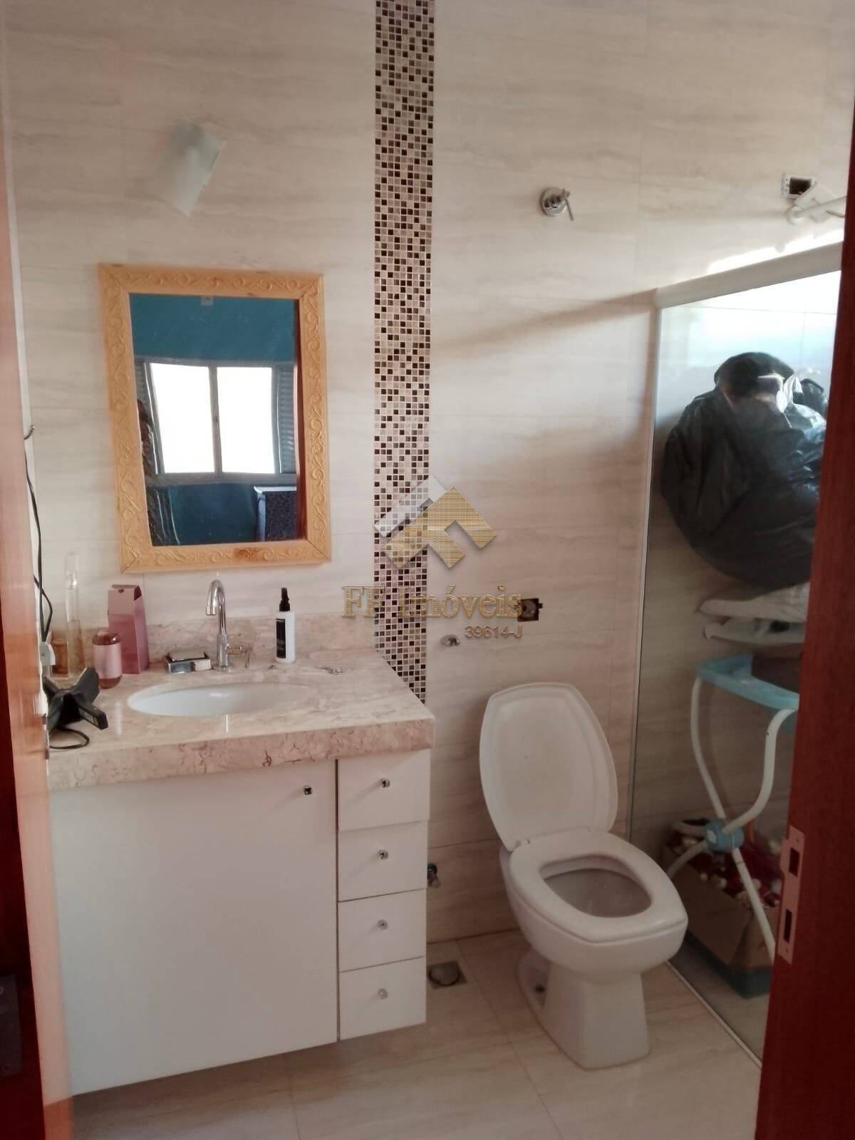 Casa, 3 quartos, 182 m² - Foto 8