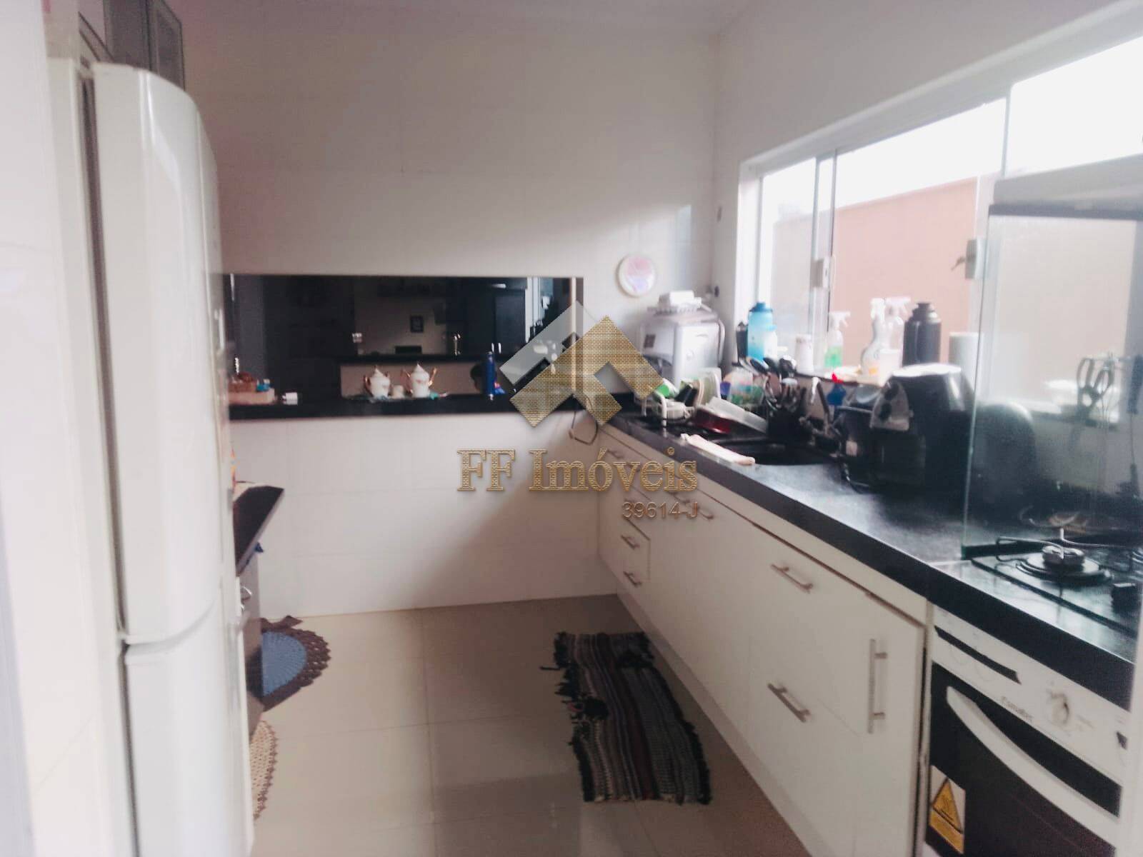 Casa, 3 quartos, 182 m² - Foto 18