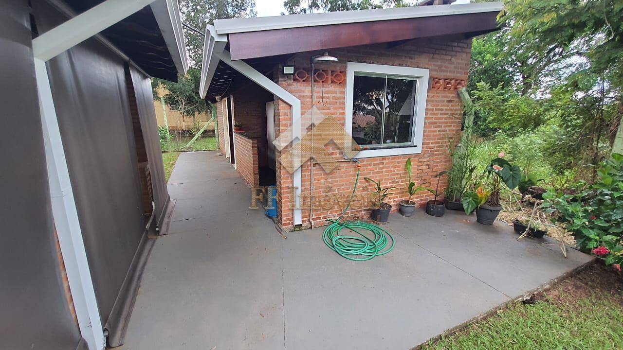 Casa à venda com 3 quartos, 205m² - Foto 7