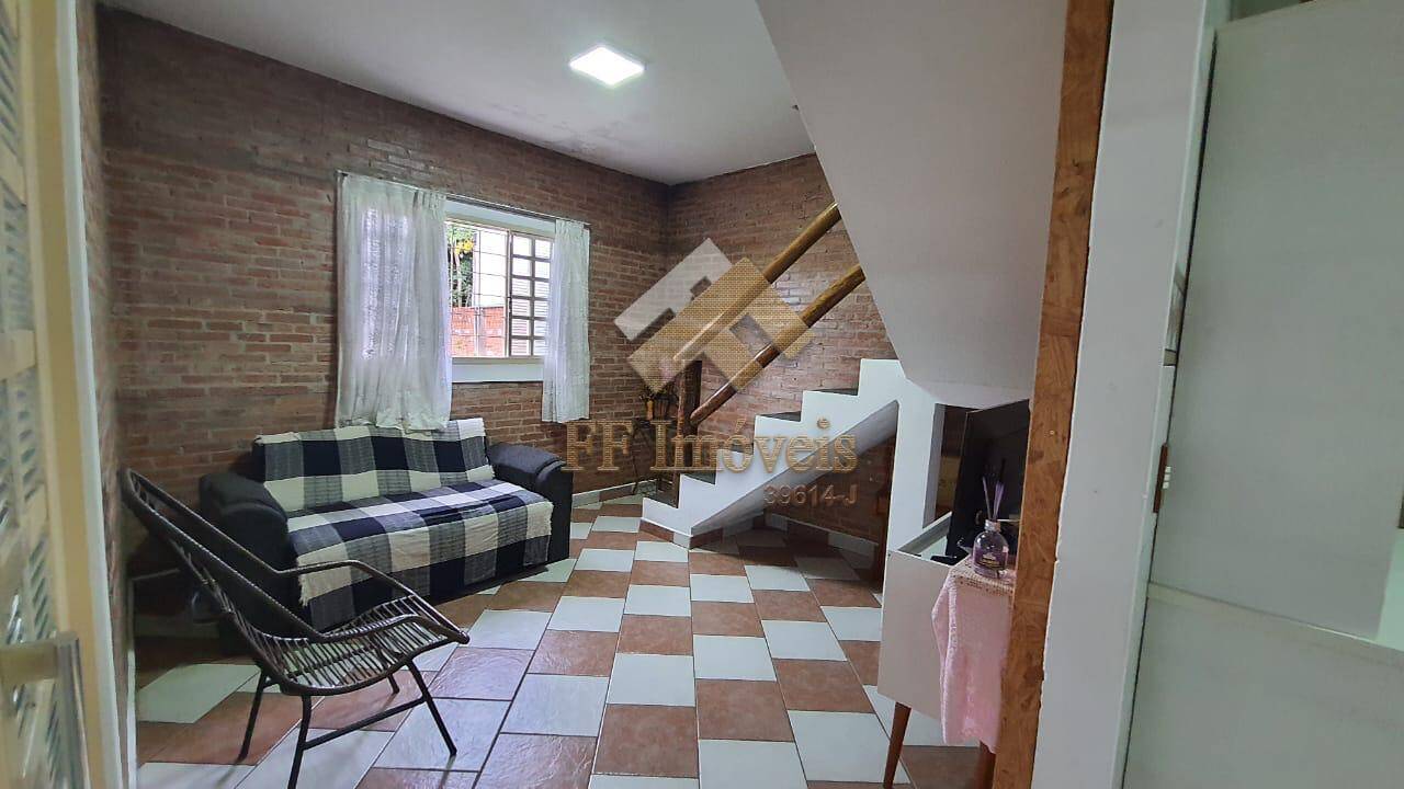 Casa à venda com 3 quartos, 205m² - Foto 8