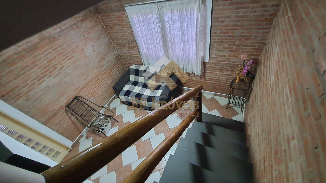 Casa à venda com 3 quartos, 205m² - Foto 14