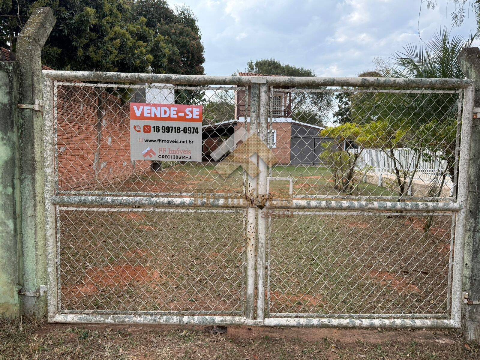 Casa à venda com 3 quartos, 205m² - Foto 22