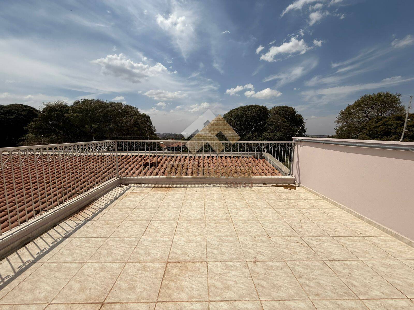 Casa à venda com 4 quartos, 166m² - Foto 14