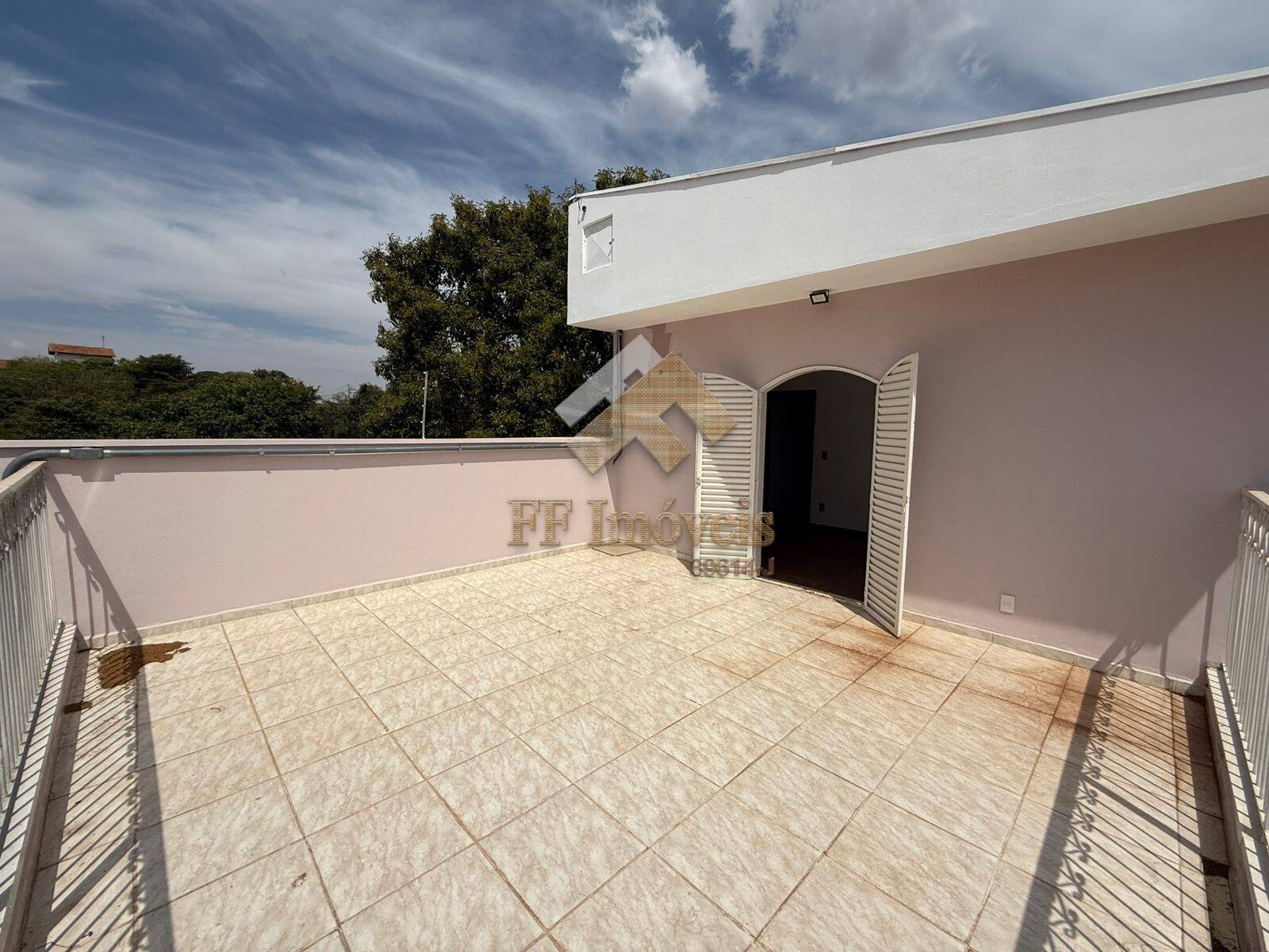 Casa à venda com 4 quartos, 166m² - Foto 15